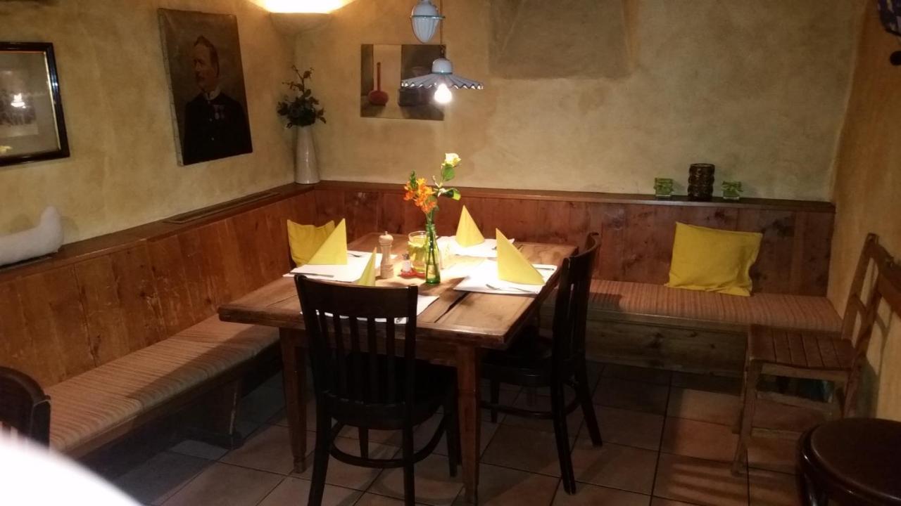Gasthaus Kreuz Schruns Zewnętrze zdjęcie